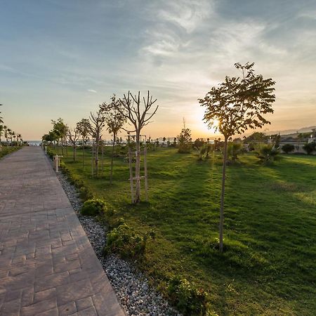 דמרה Andriake Beach Club Hotel מראה חיצוני תמונה
