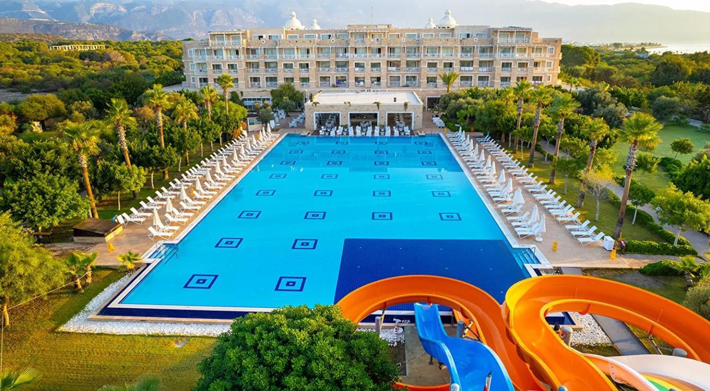 דמרה Andriake Beach Club Hotel מראה חיצוני תמונה