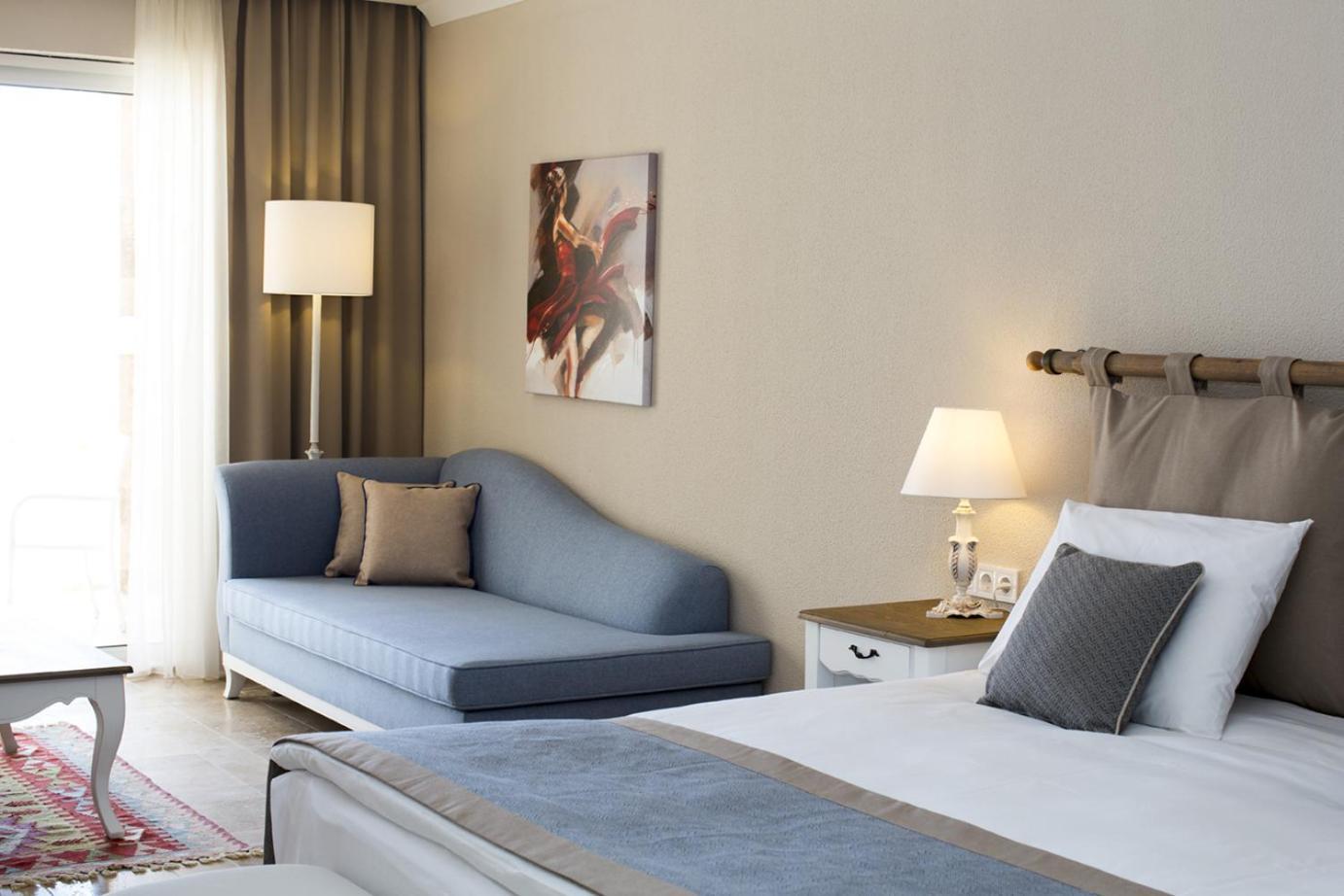 דמרה Andriake Beach Club Hotel מראה חיצוני תמונה