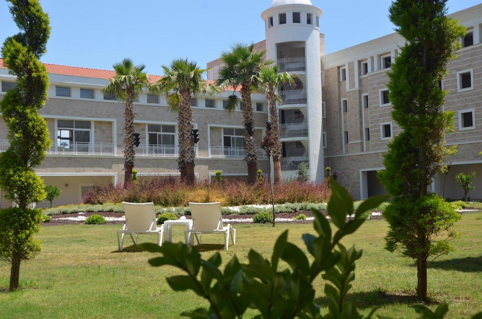 דמרה Andriake Beach Club Hotel מראה חיצוני תמונה