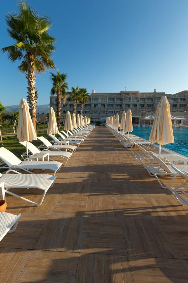 דמרה Andriake Beach Club Hotel מראה חיצוני תמונה