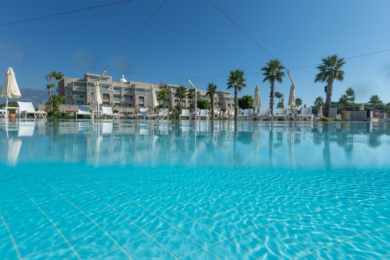 דמרה Andriake Beach Club Hotel מראה חיצוני תמונה